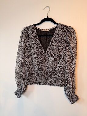 Abercrombie and Fitch Floral Smocked Waist V-Neck Blouse - Navy & White